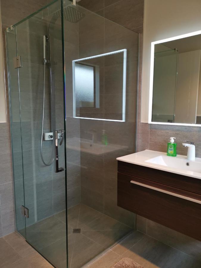 Wigram Sunny Quiet Home Крайстчърч Екстериор снимка